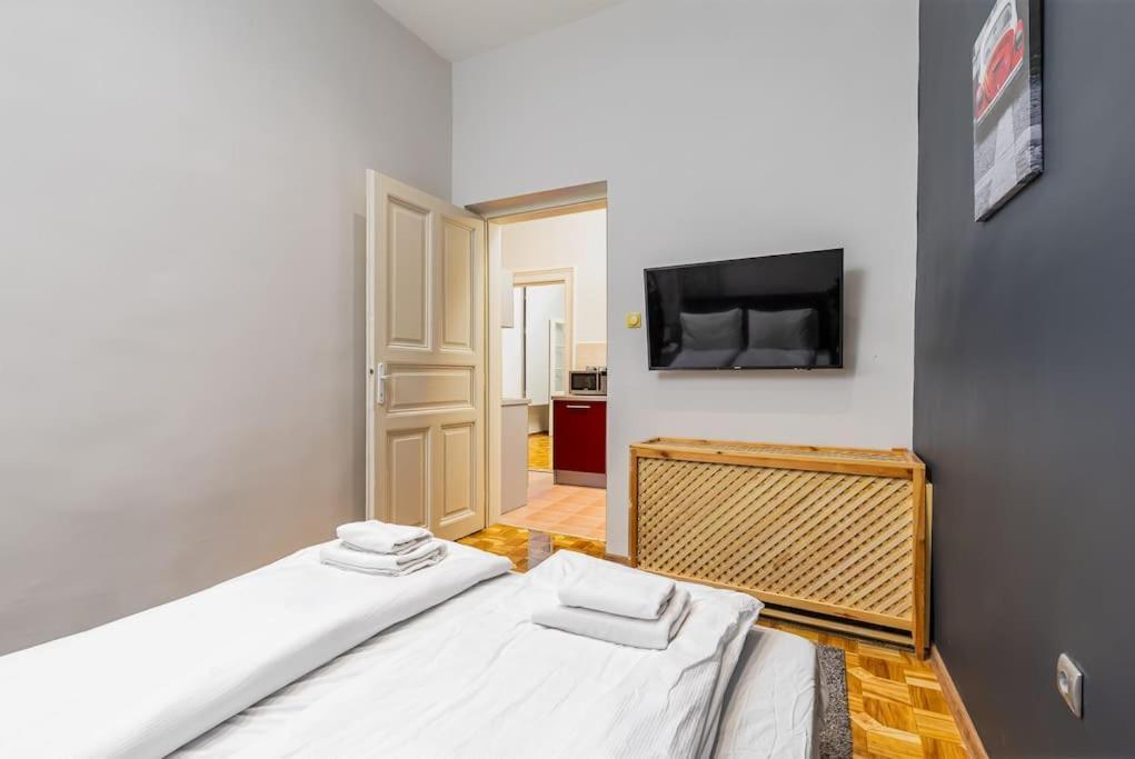 Bold Base Apartment 布达佩斯 外观 照片