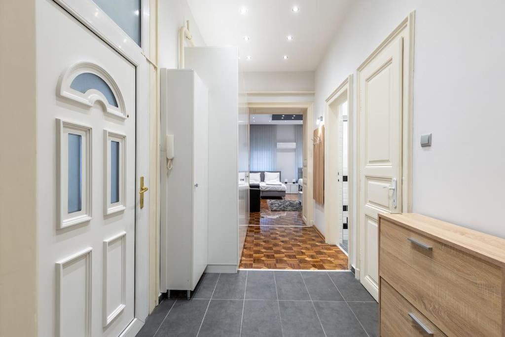Bold Base Apartment 布达佩斯 外观 照片