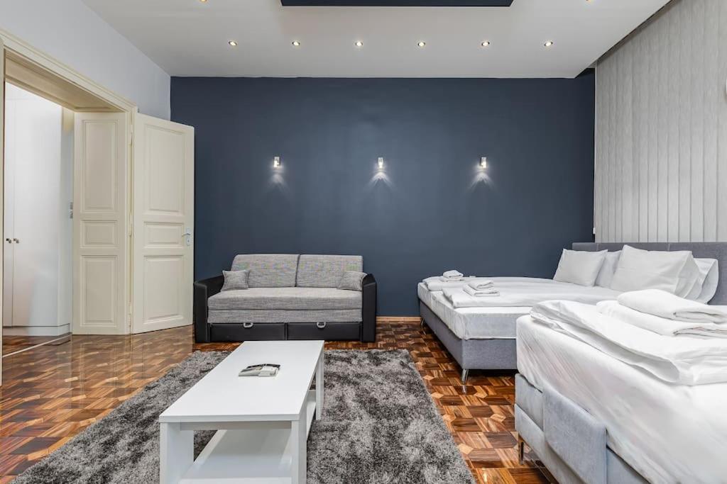 Bold Base Apartment 布达佩斯 外观 照片